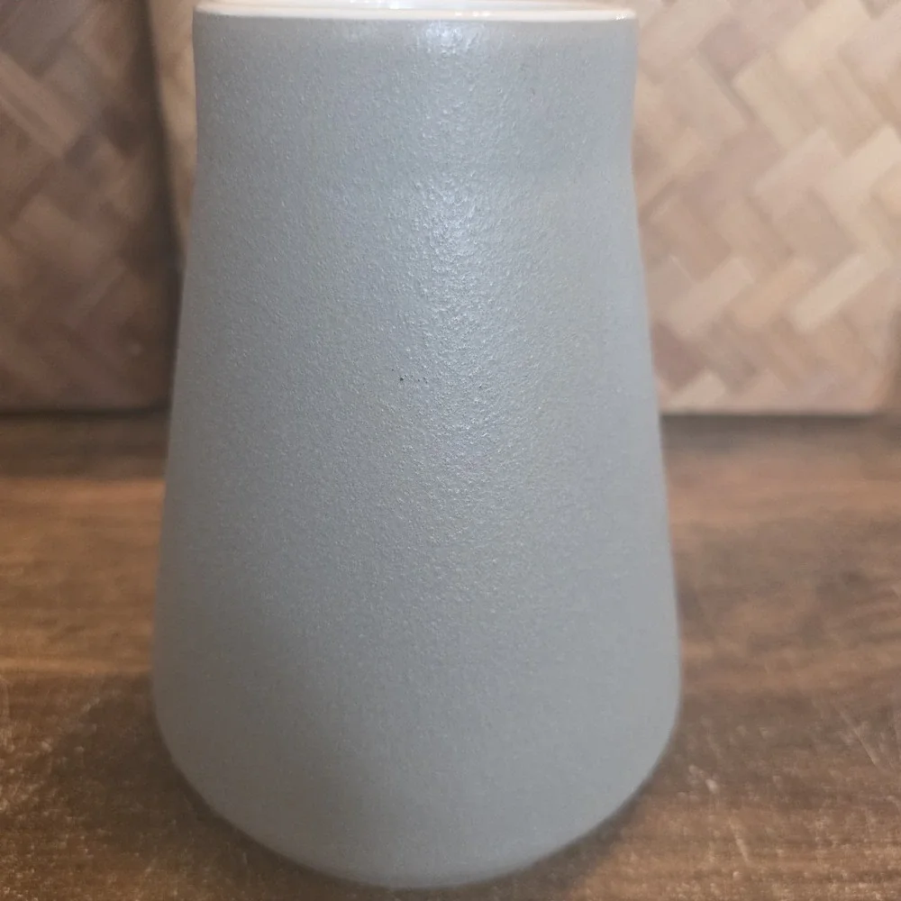 Crofton Vase Light Gray Home Decor Floral Ceramic Neutral Versatile 7
